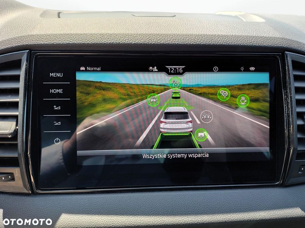 Skoda Karoq 2.0 TDI SCR 4x4 Sportline DSG - 29