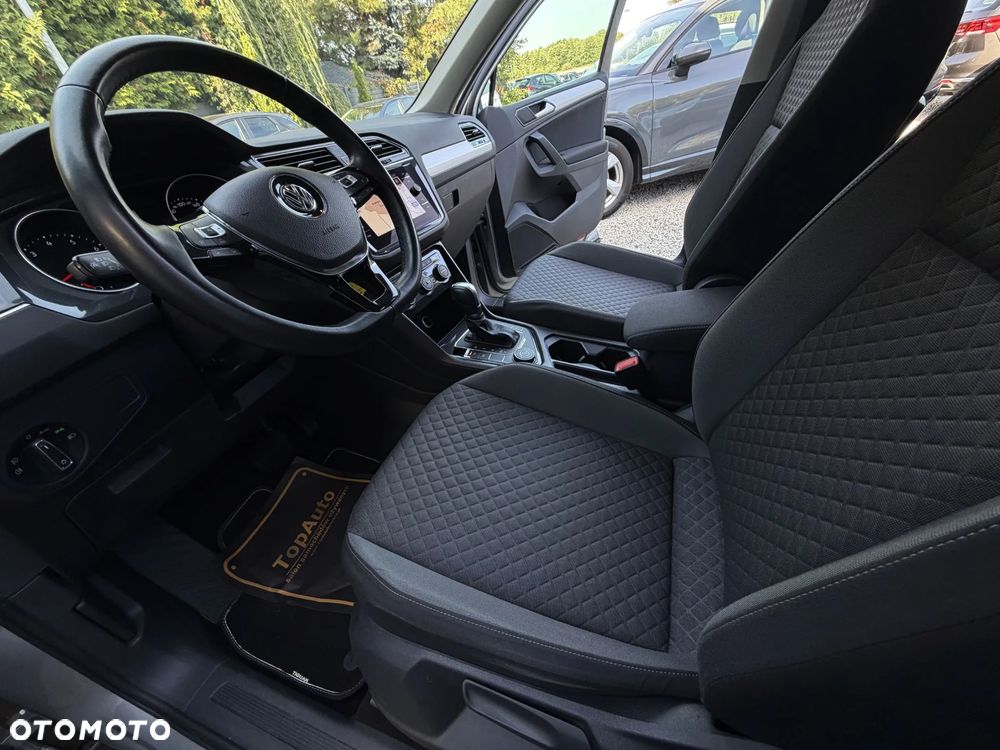 Volkswagen Tiguan - 18