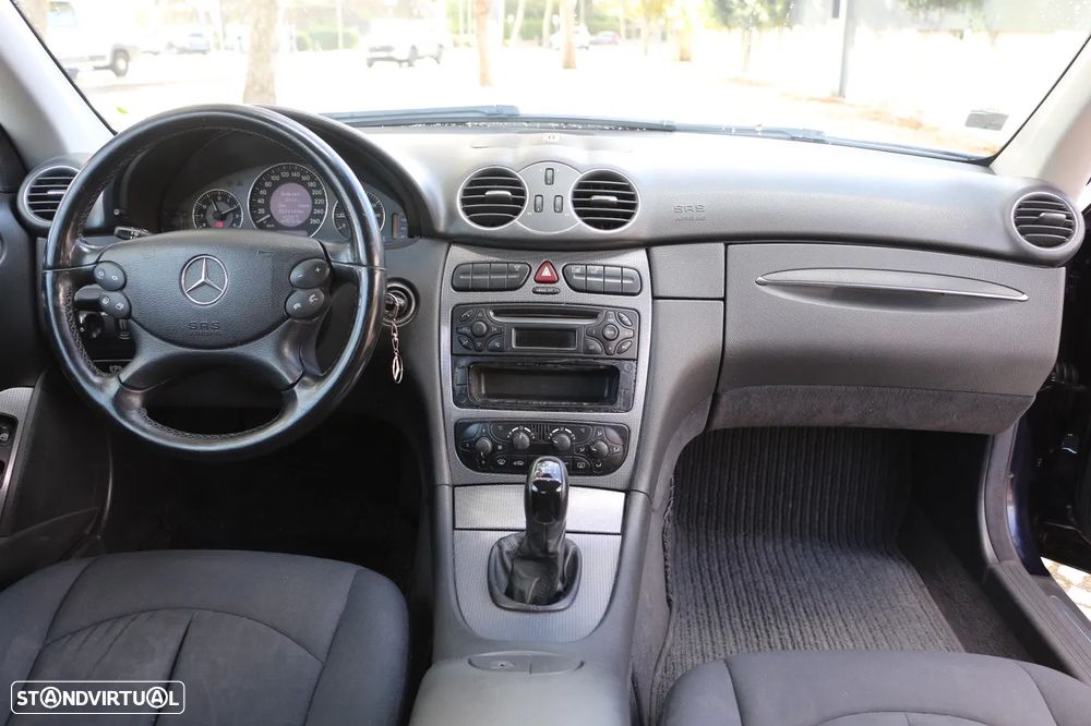 Mercedes-Benz CLK 200 Avantgarde - 9