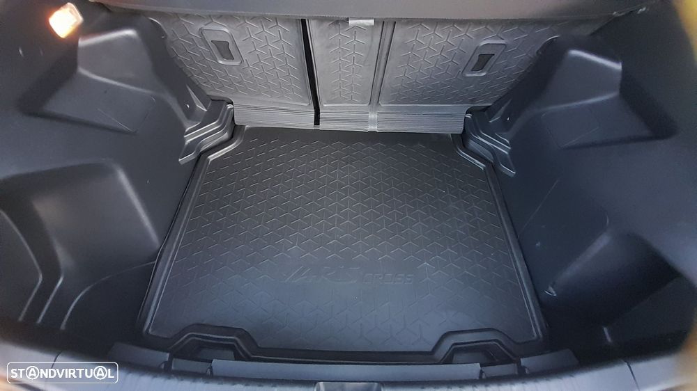 Toyota Yaris Cross 1.5 HDF Exclusive - 10