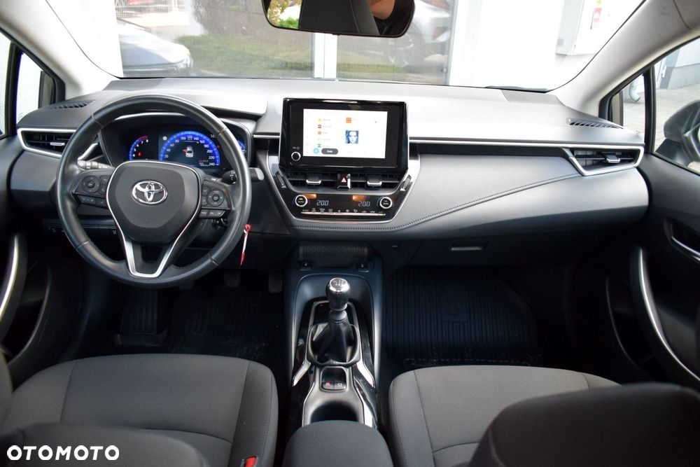 Toyota Corolla - 11