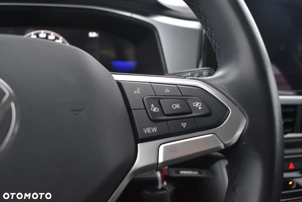 Volkswagen T-Roc 1.5 TSI Life - 27