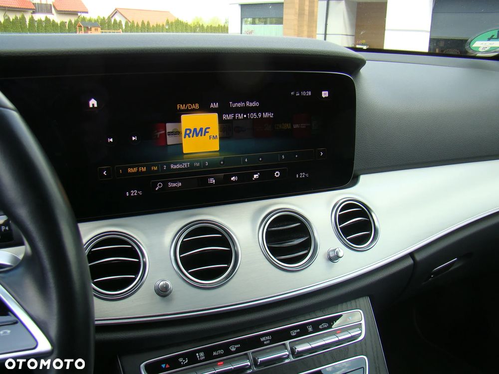 Mercedes-Benz Klasa E 300 de 9G-TRONIC Avantgarde - 27