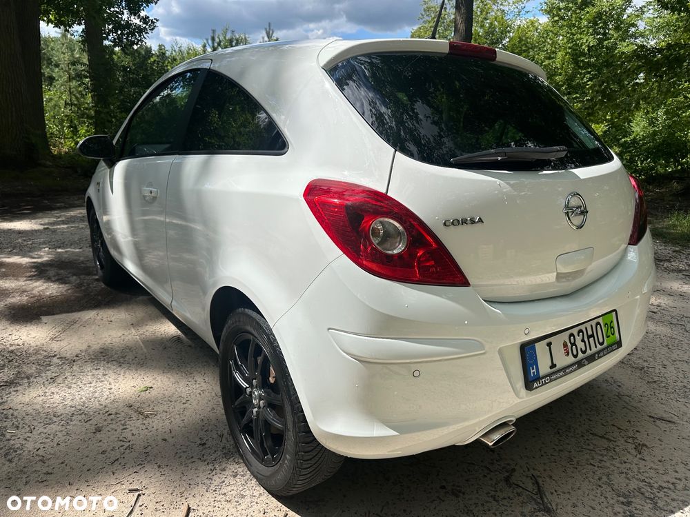 Opel Corsa 1.4 16V Automatik 150 Jahre - 8