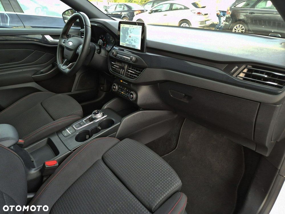 Ford Focus 2.0 EcoBlue ST-Line X - 28