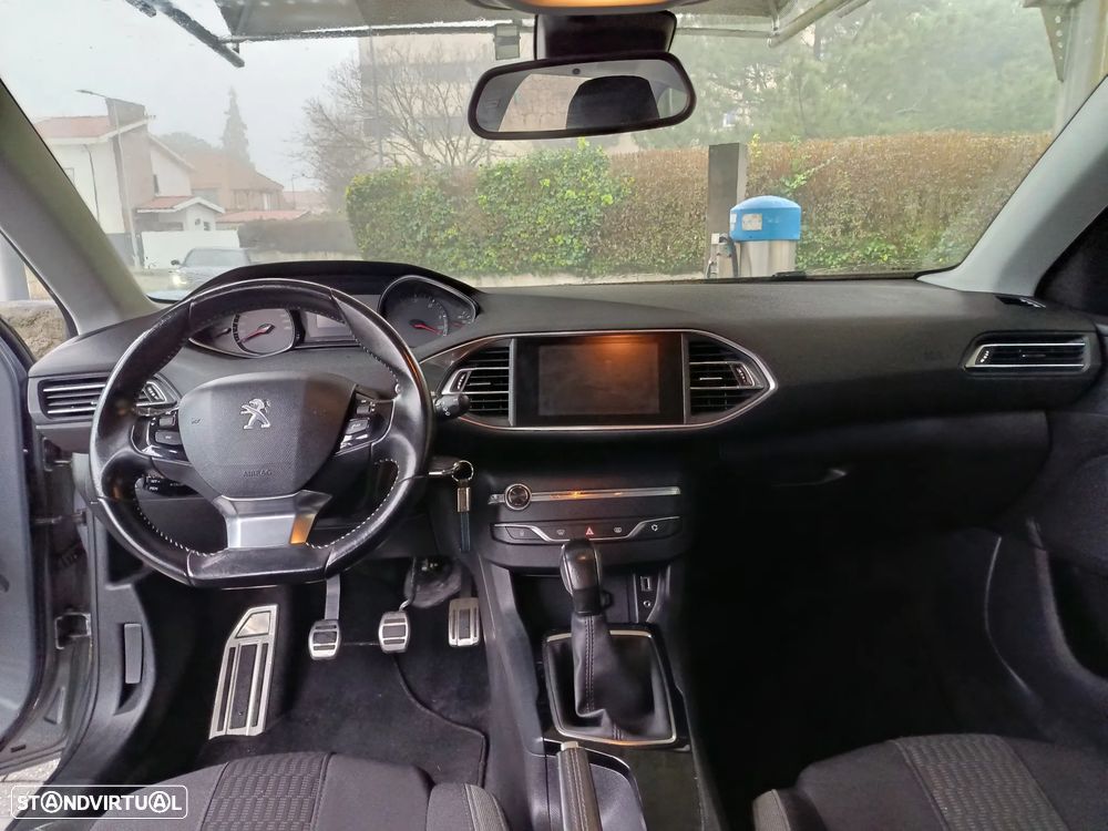 Peugeot 308 SW 1.6 BlueHDi Allure - 15