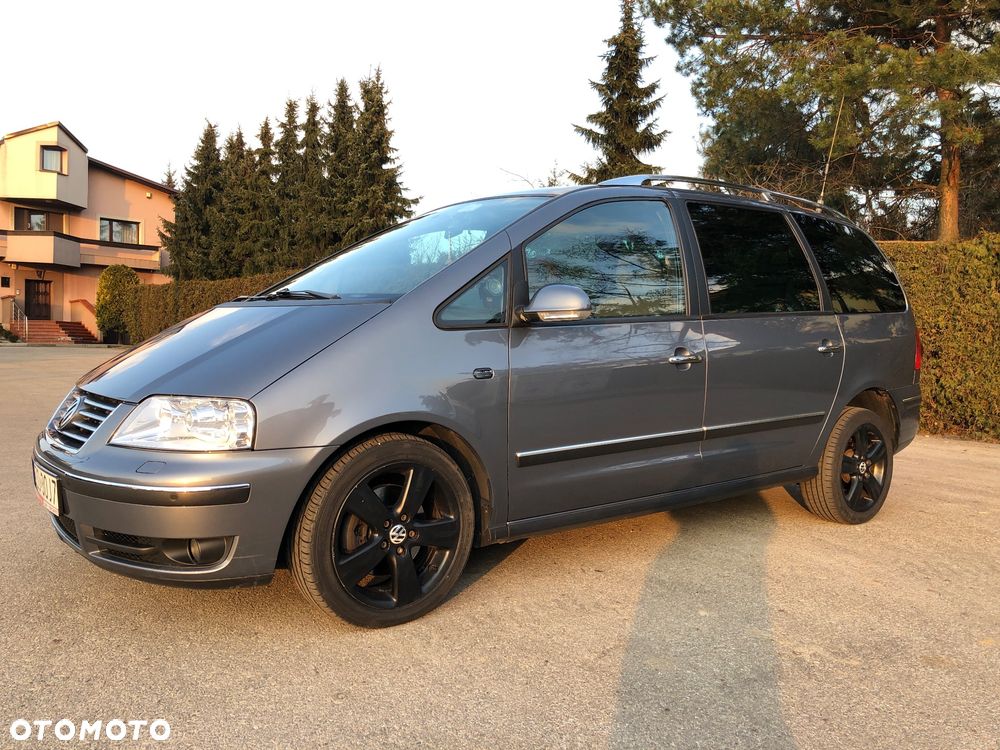 Volkswagen Sharan 2.0 TDI DPF Exclusive Edition - 6