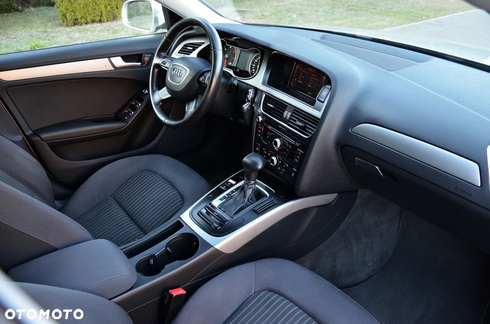 Audi A4 Avant - 36