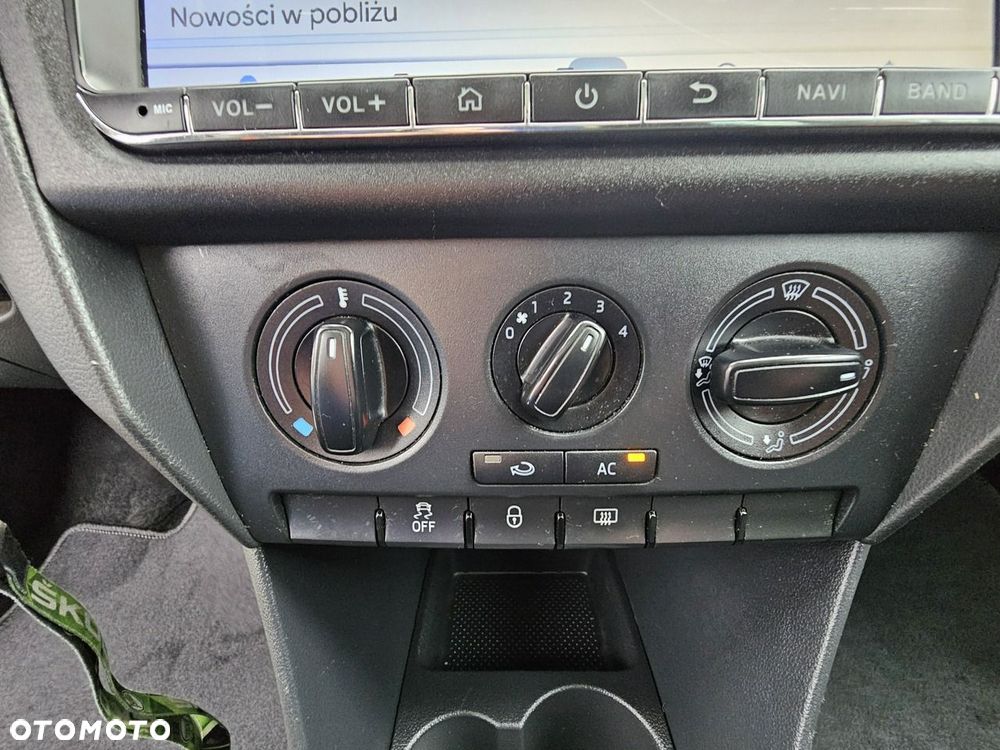 Skoda RAPID - 27