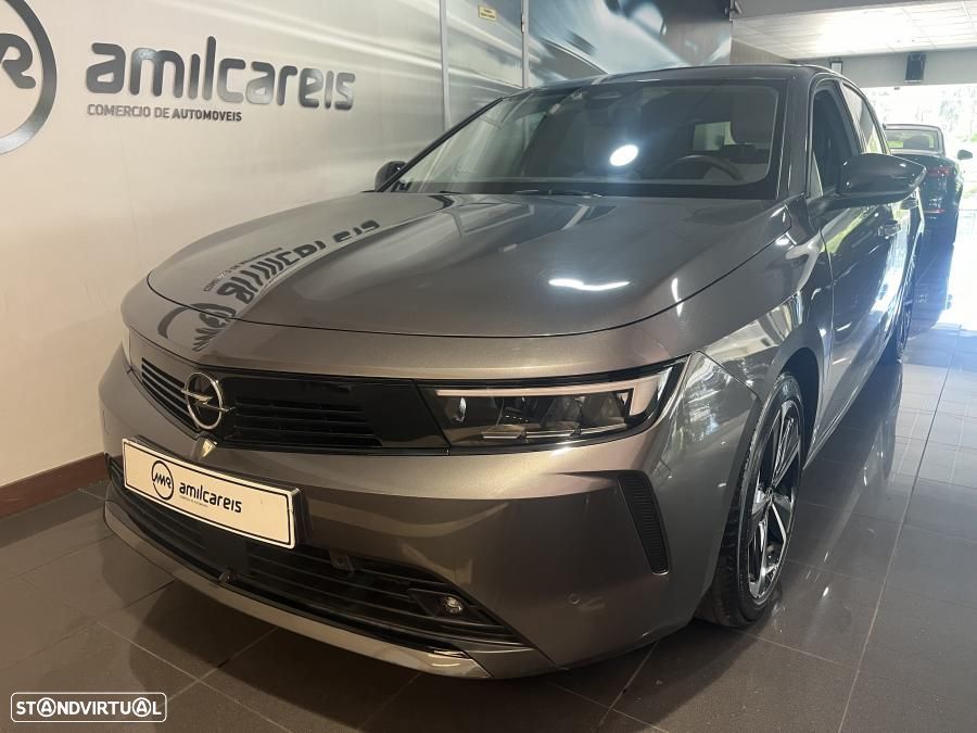 Opel Astra 1.2 T Elegance - 2