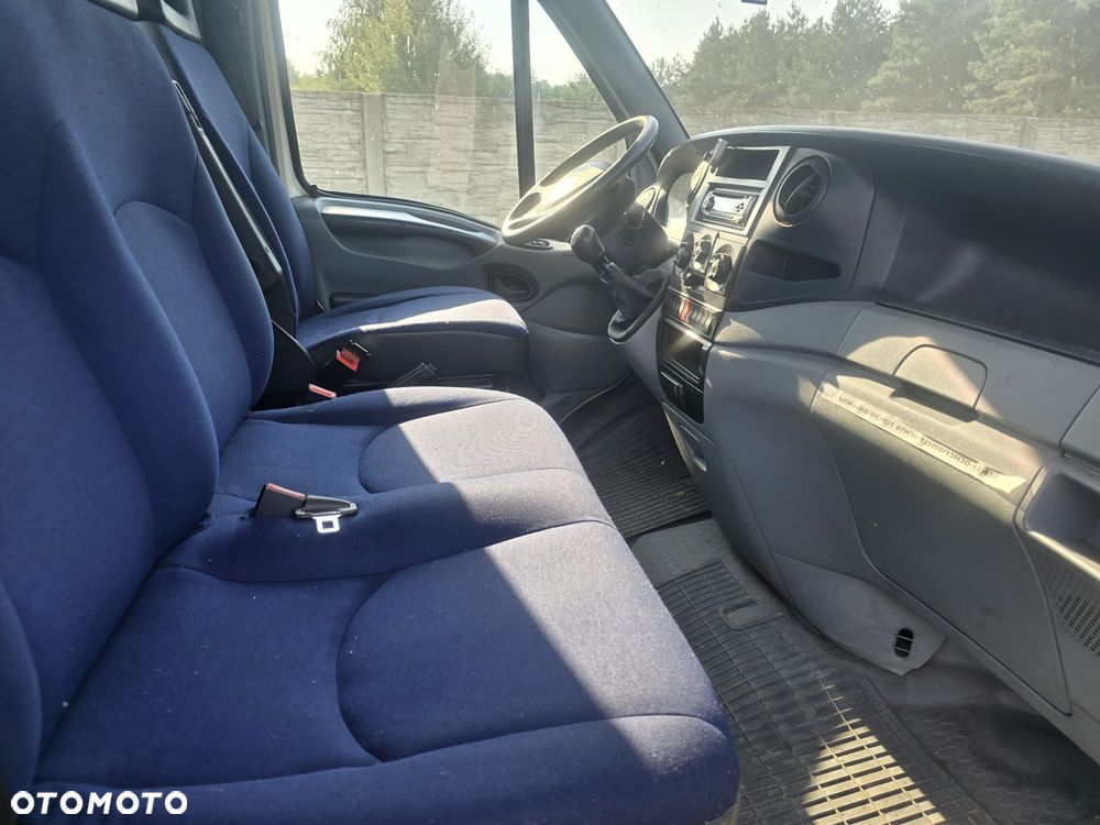 Iveco 35s12 - 7