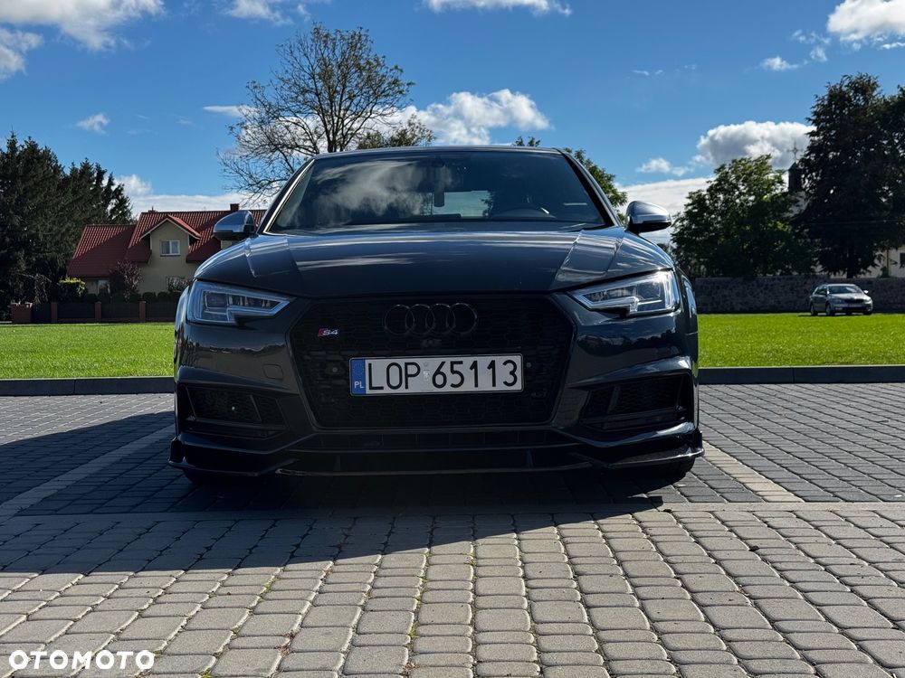 Audi S4 Limousine - 2