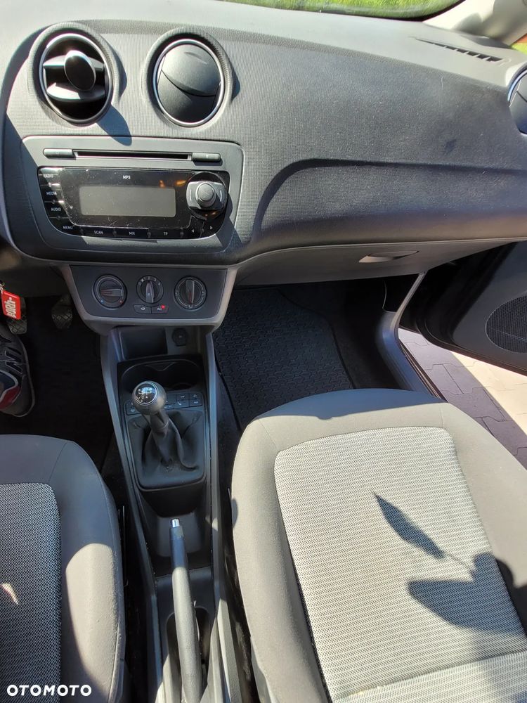 Seat Ibiza 1.4 16V Style - 11