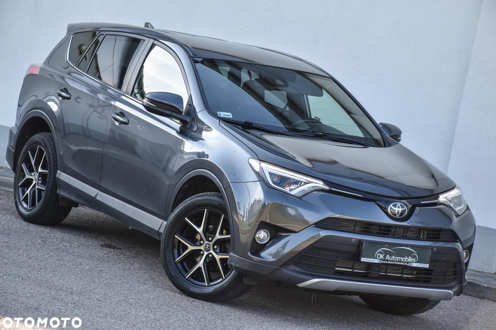 Toyota RAV4 2.0 D-4D Premium 4x2 - 1