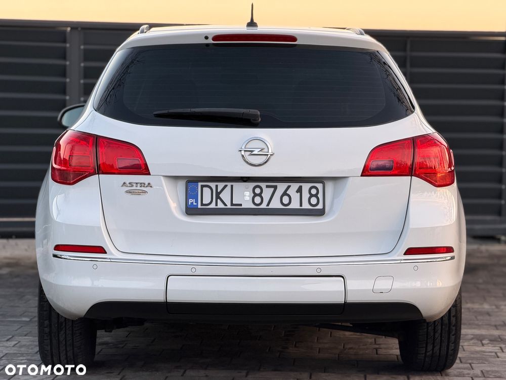 Opel Astra 1.4 T Cosmo - 10