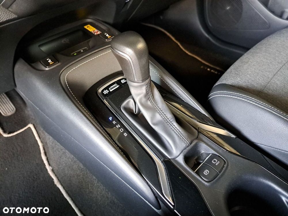 Toyota Corolla 1.8 Hybrid Style - 29
