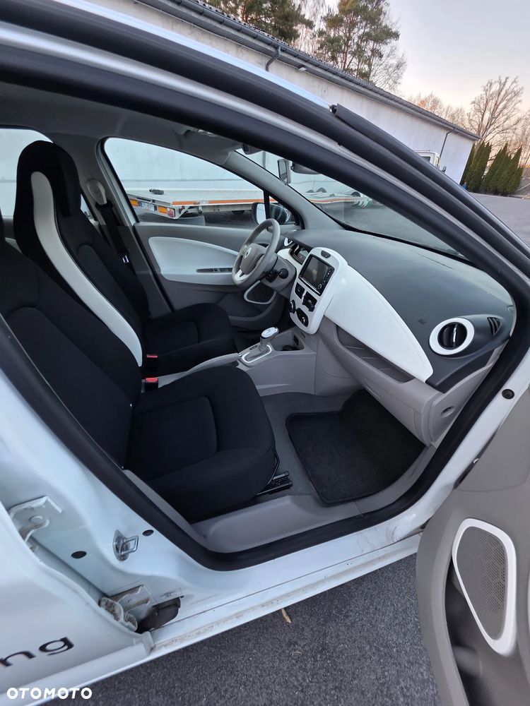 Renault Zoe - 16