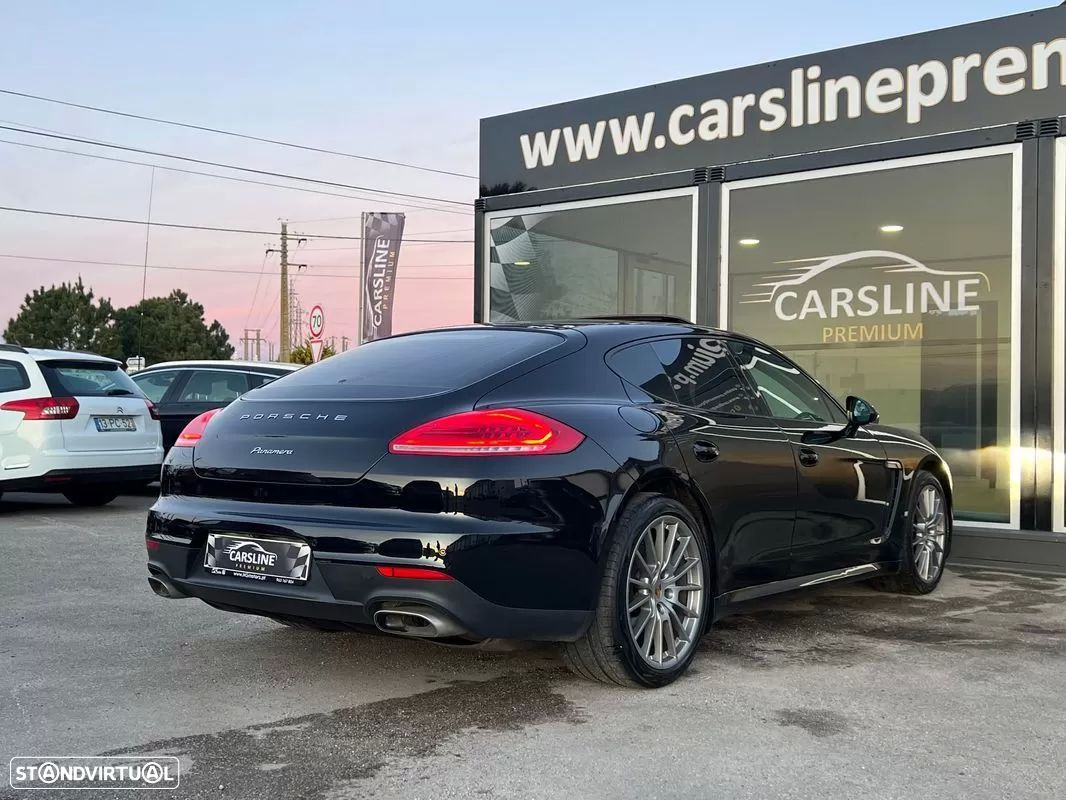 Porsche Panamera - 11