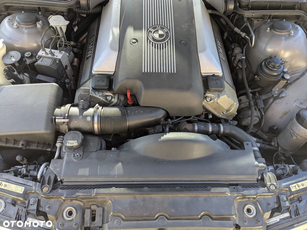 BMW Seria 5 - 11