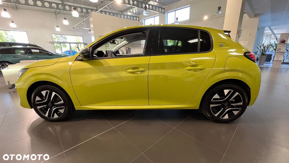 Peugeot 208 e-208 54kWh Allure - 3