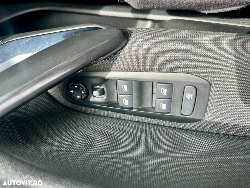 Peugeot 308 - 29