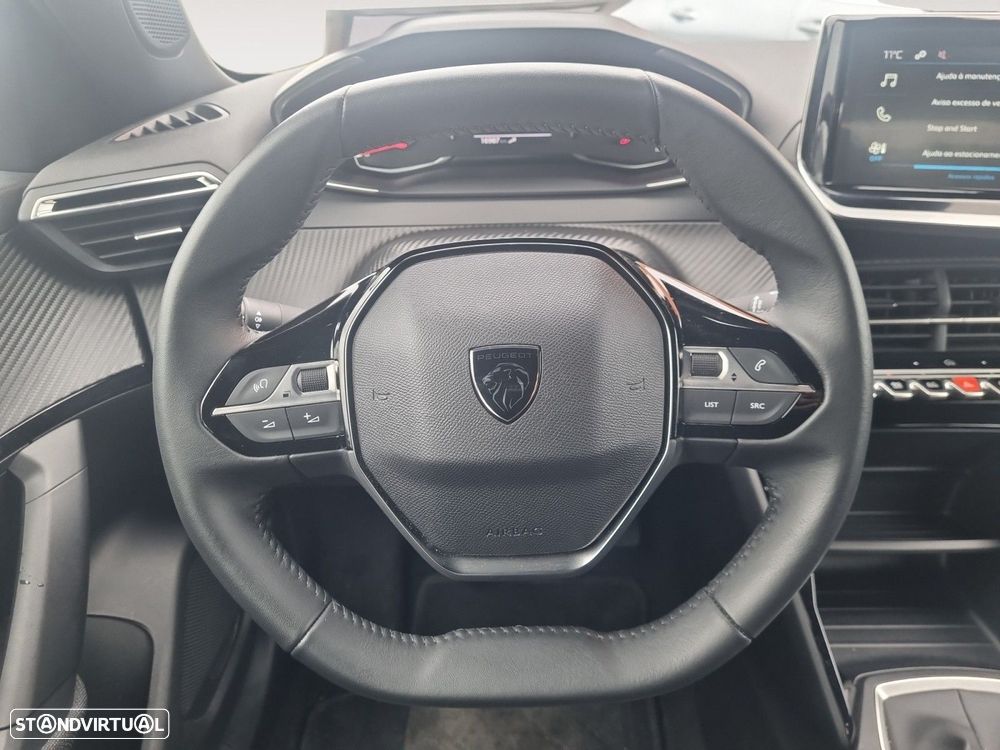 Peugeot 2008 1.2 PureTech Style - 12