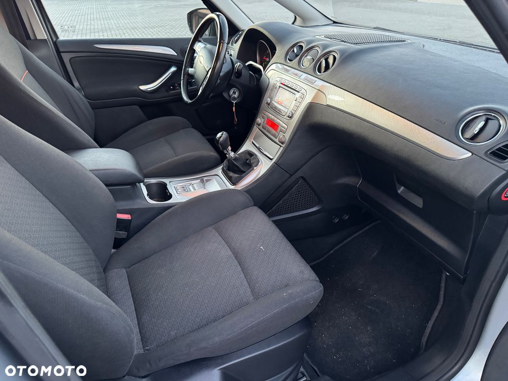 Ford S-Max 2.0 TDCi Titanium - 16