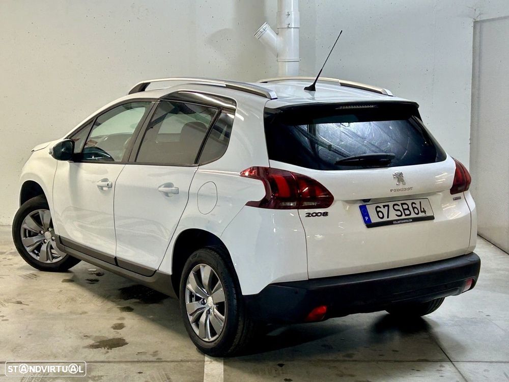 Peugeot 2008 1.2 PureTech Style - 6
