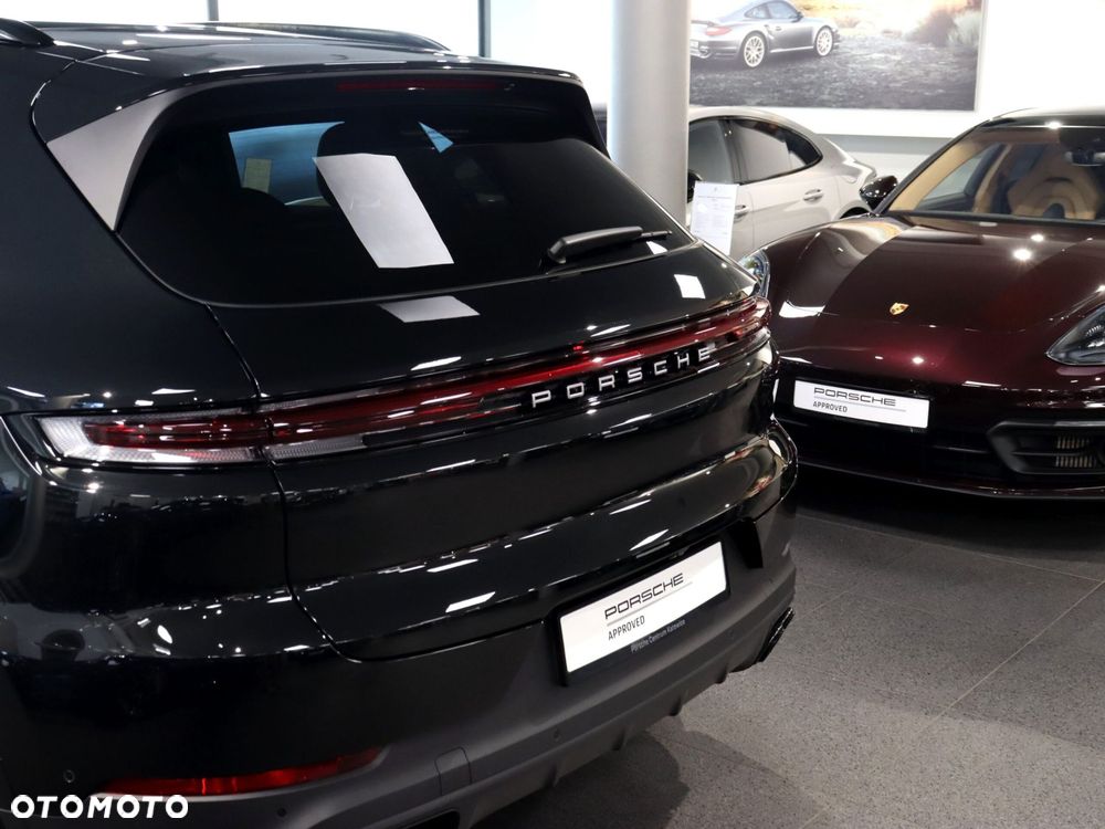 Porsche Cayenne Standard - 37