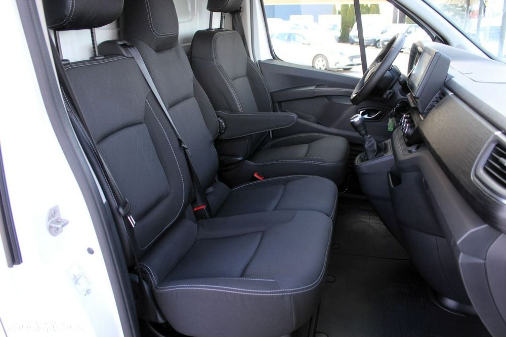 Renault Trafic - 15