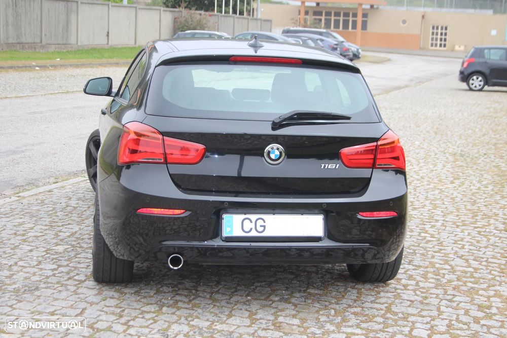 BMW 116 i M Sport - 2