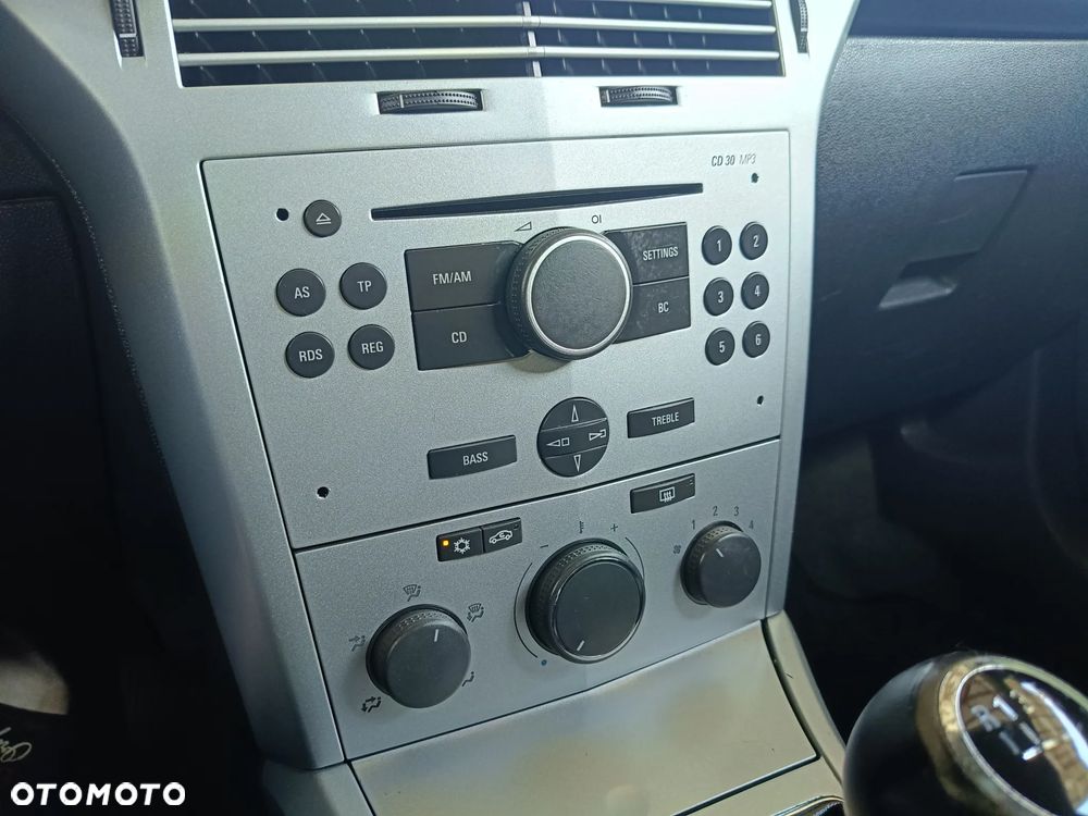 Opel Astra - 15