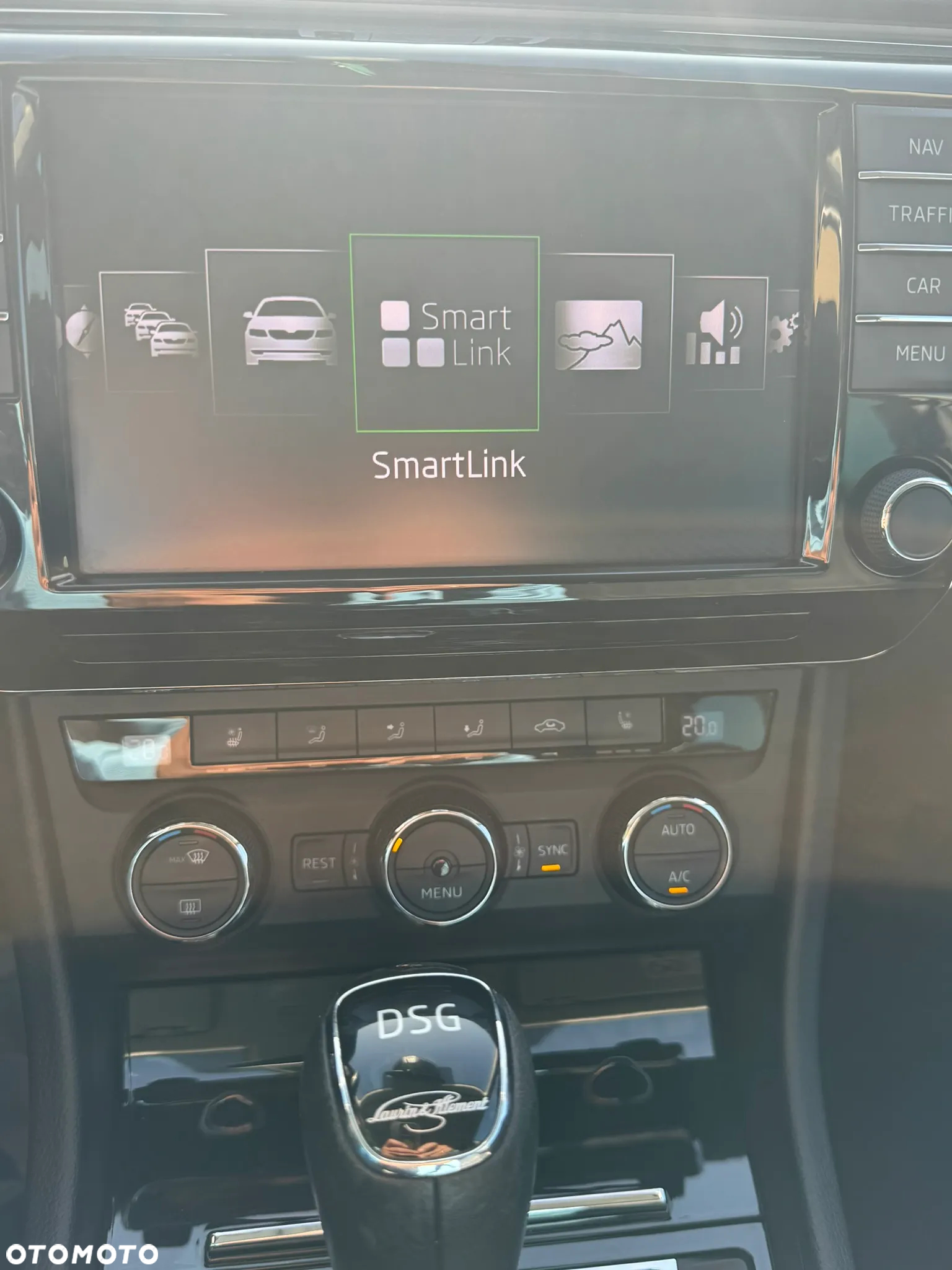 Skoda Superb 2.0 TDI L&K DSG - 15