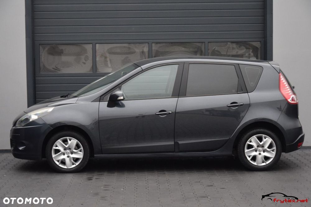 Renault Scenic - 8
