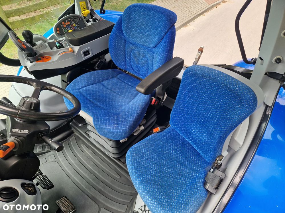 New Holland T7.200 AUTOCOMMAND - 14