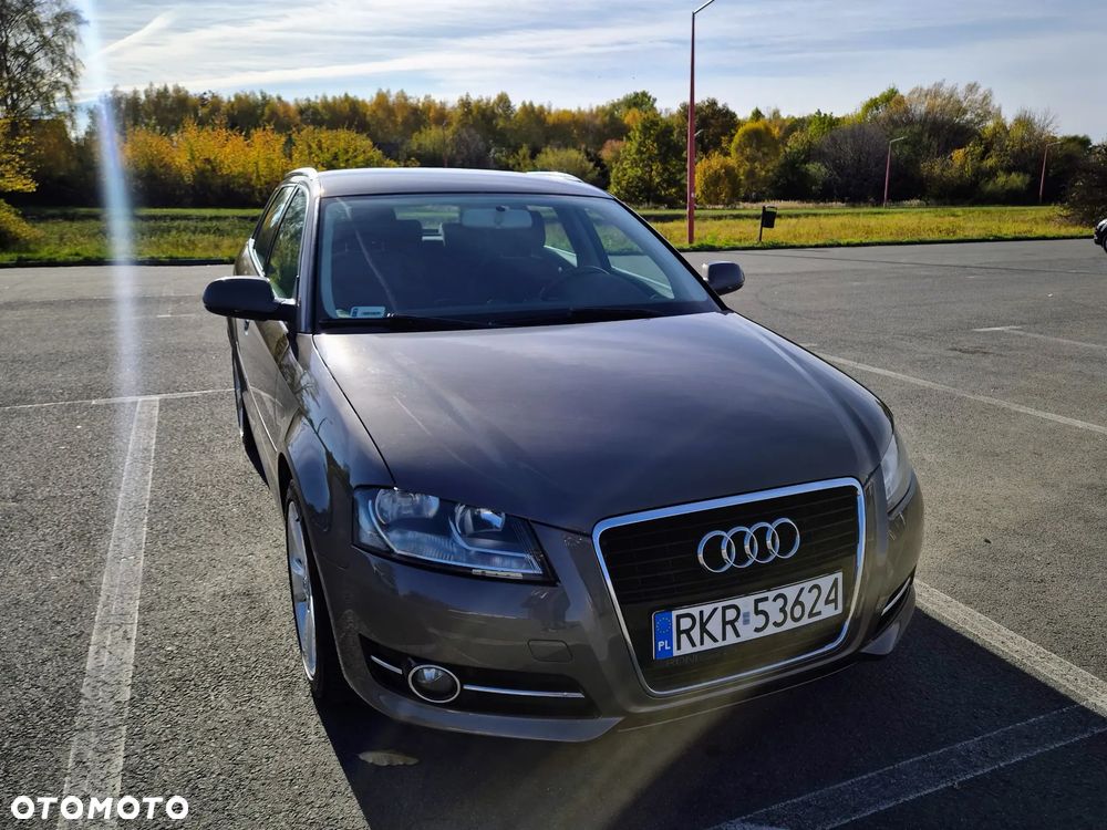 Audi A3 Sportback 2011 photo 3