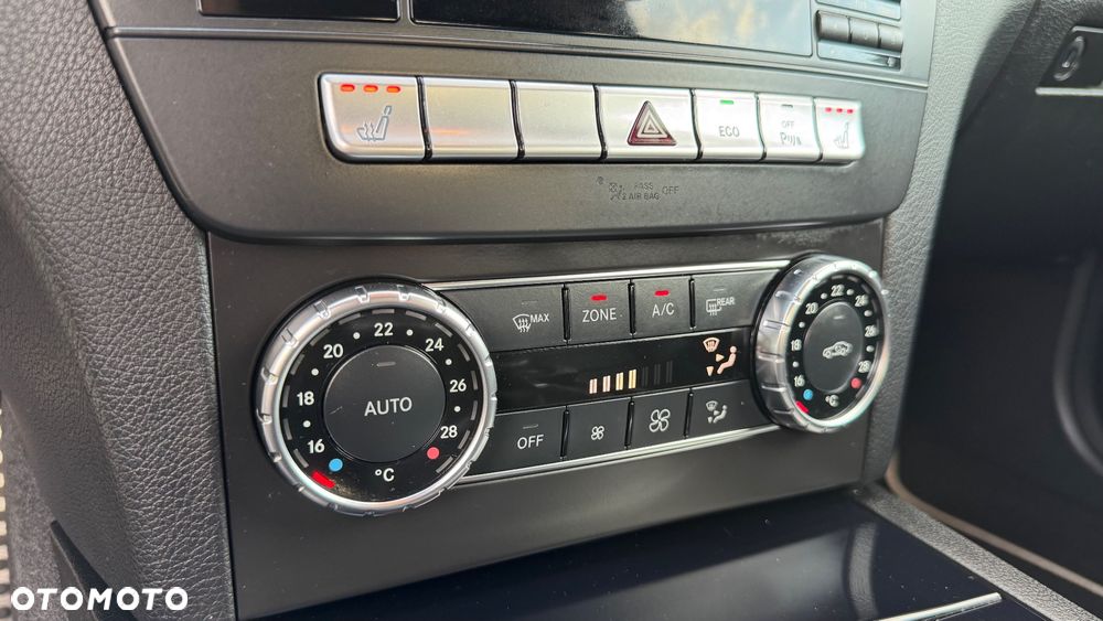 Mercedes-Benz Klasa C 180 BlueEFFICIENCY - 25