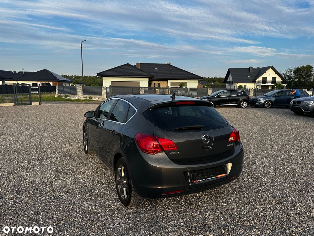 Opel Astra 1.4 Turbo ENERGY - 22