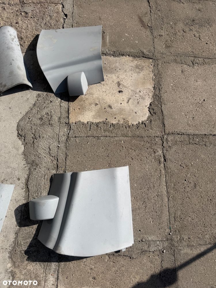 MERCEDES VITO VIANO 639 osłona słupka słupek D plastik - 8