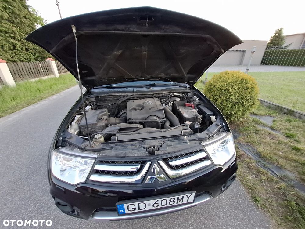 Mitsubishi L200 2.5 DID DC Intense + - 6