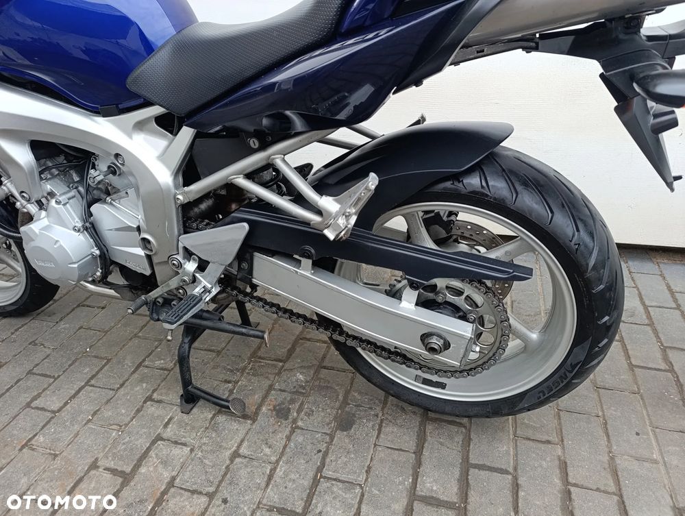 Yamaha FZ6 - 17
