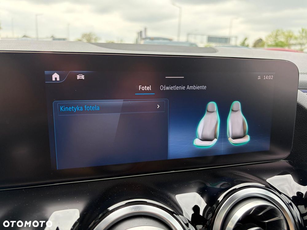 Mercedes-Benz Klasa B 250 4-Matic mHEV AMG Line 8G-DCT - 28