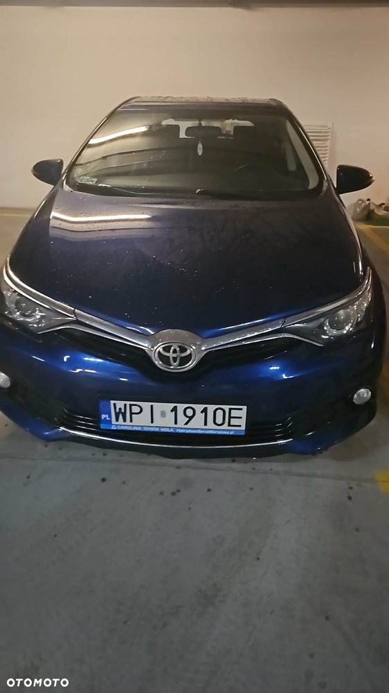 Toyota Auris 1.6 Premium Comfort - 1
