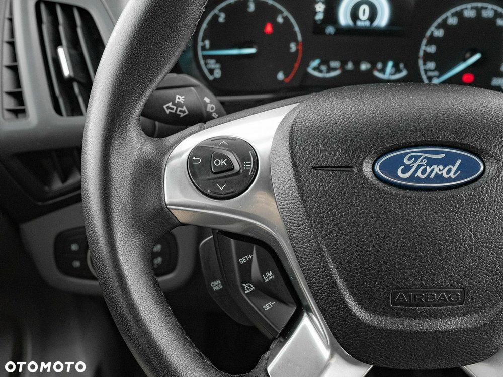 Ford Transit Connect - 16