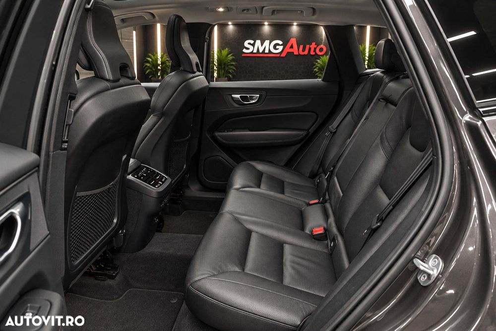 Volvo XC 60 B4 D AWD Ultimate Dark - 8