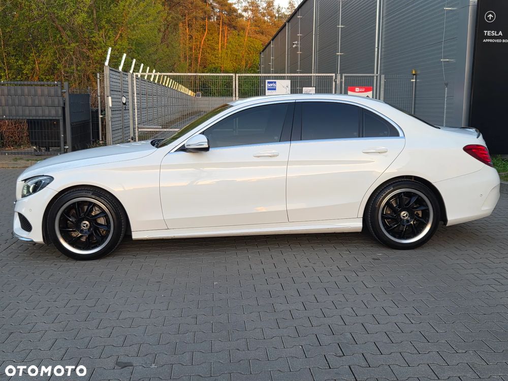 Mercedes-Benz Klasa C 200 (BlueTEC) d 7G-TRONIC AMG Line - 24
