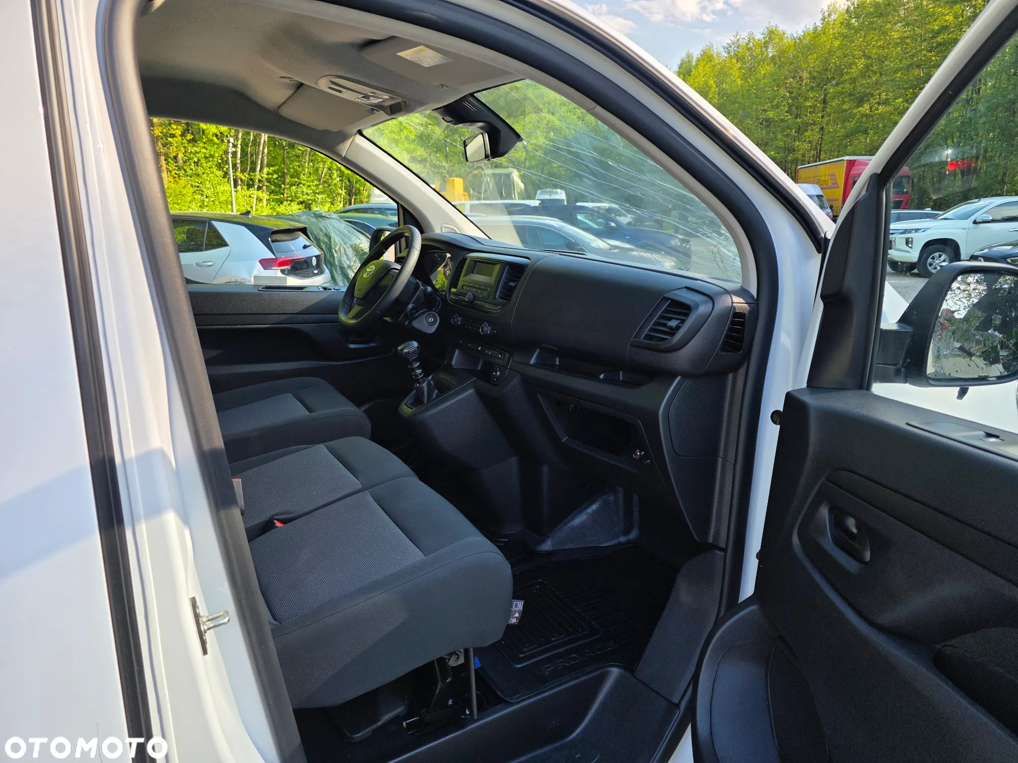 Toyota Proace - 12
