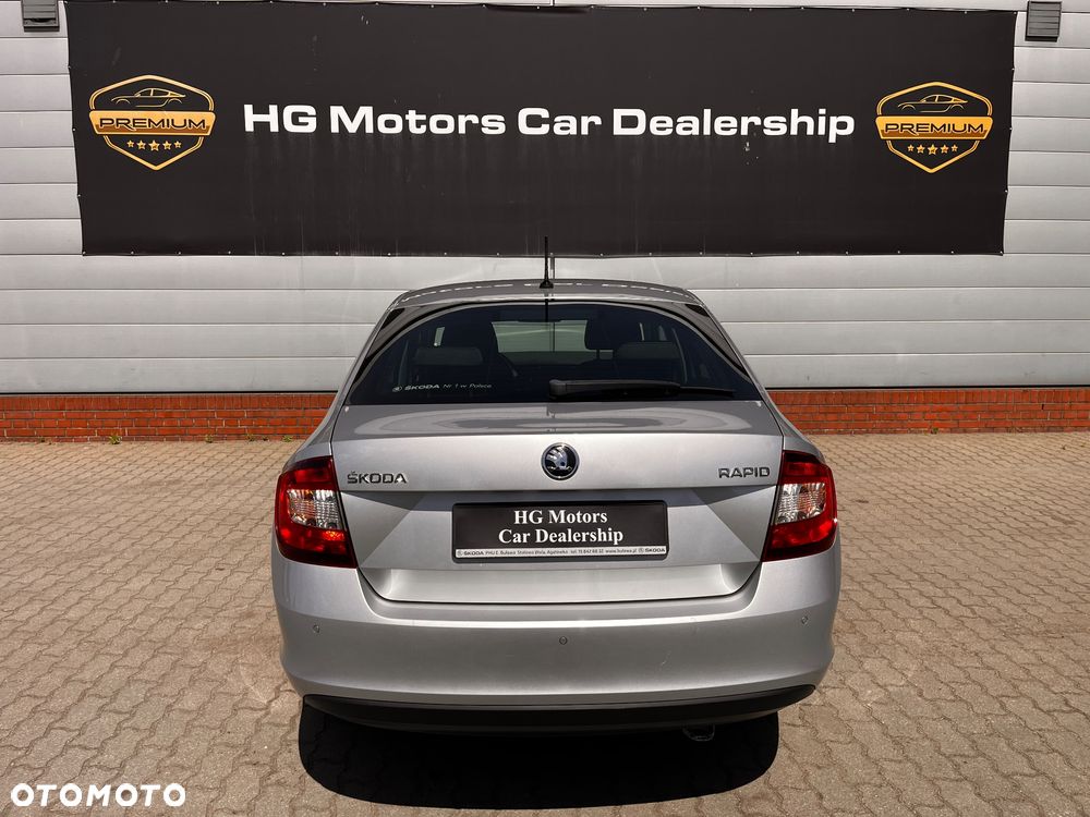 Skoda RAPID 1.0 TSI Drive DSG - 12