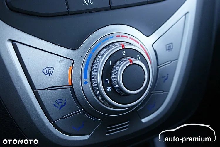 Hyundai ix20 1.4 CRDi blue Comfort - 17