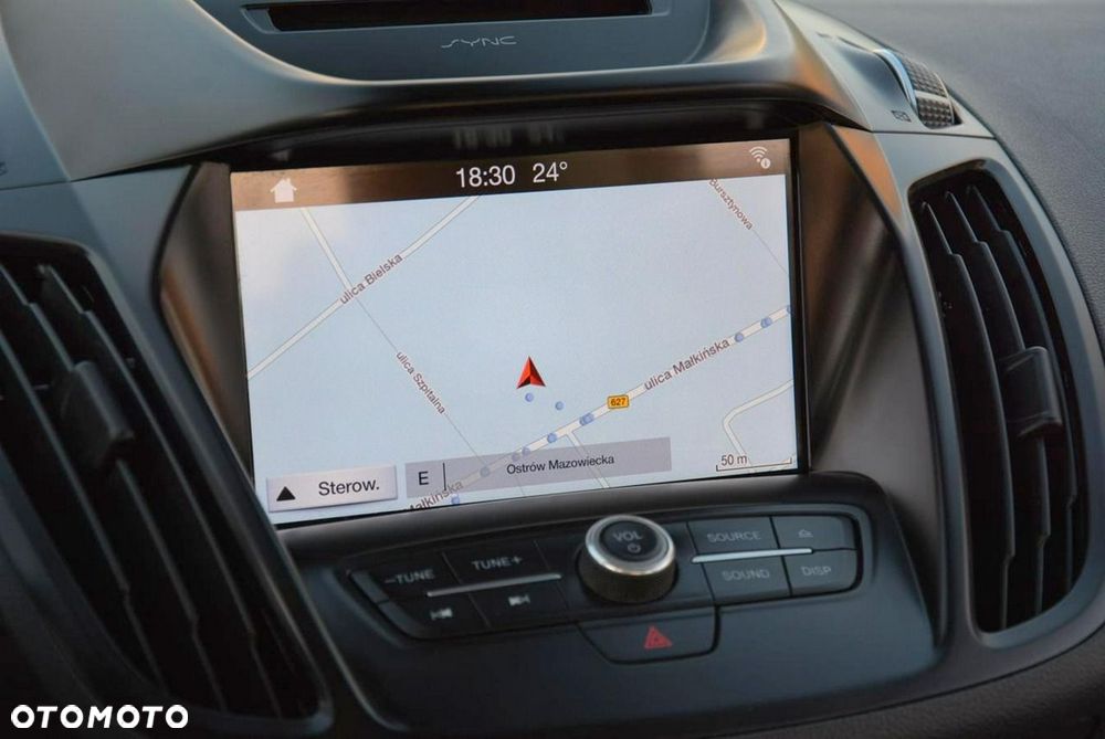Ford Kuga 1.5 EcoBoost 2x4 ST-Line - 23